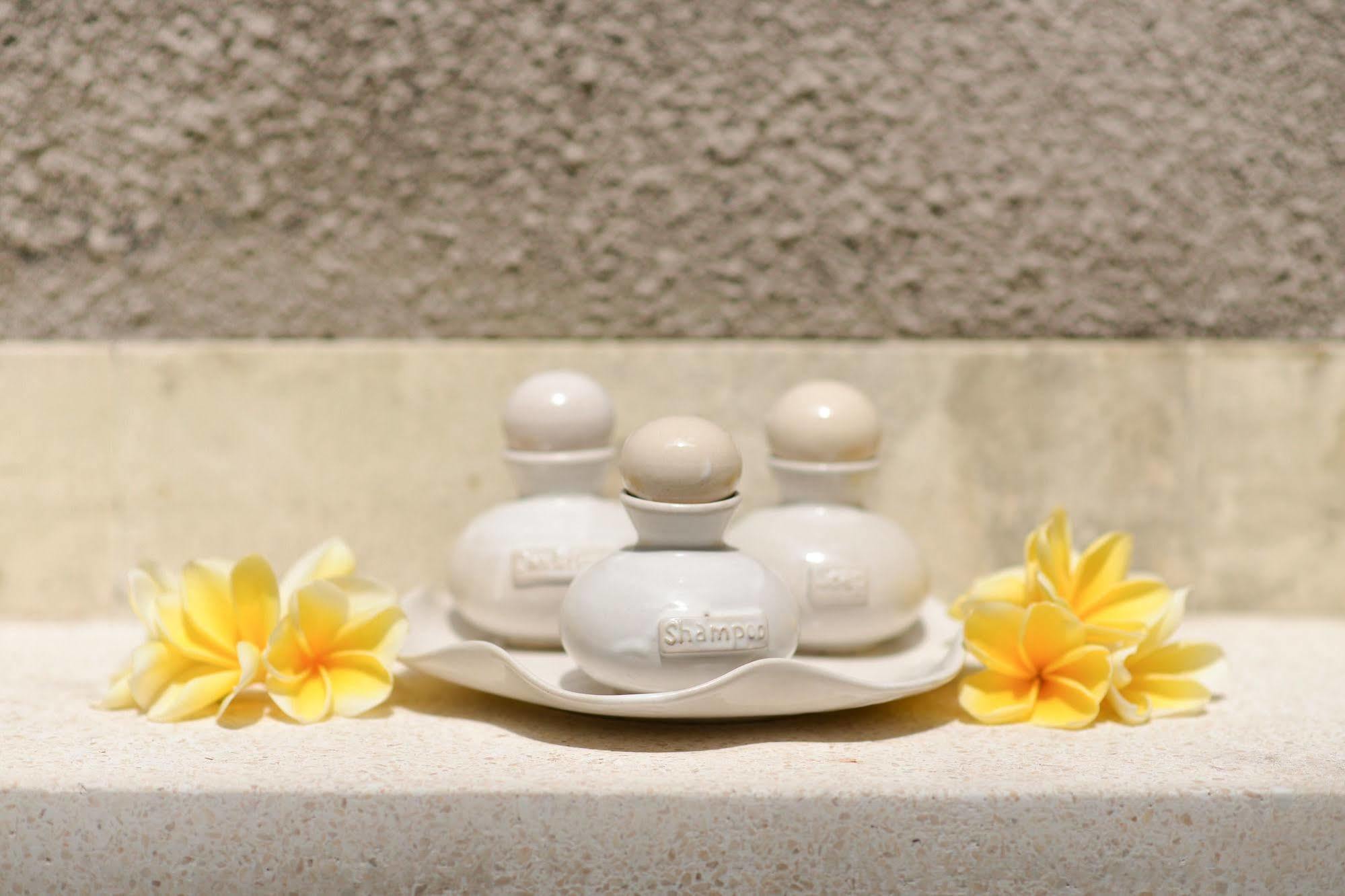 Villa Chocolat Seminyak  Ngoại thất bức ảnh